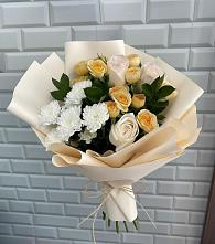 Букет цветов из:  Розы и Хризантемы #REPLACE_PRED# Липицы