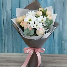 Букет цветов из:  Хризантемы и Розы в Липицы
