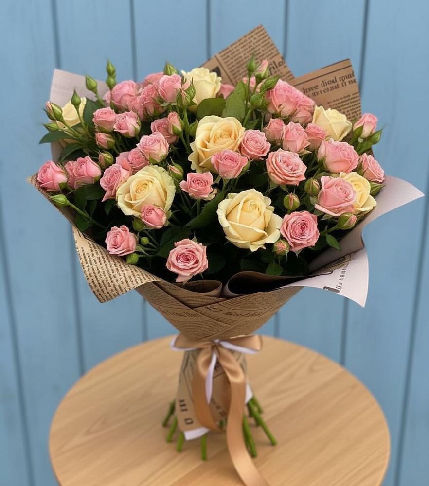 Букет цветов из: Розы в Липицы