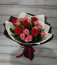 Букет цветов из:  Розы #REPLACE_PRED# Липицы