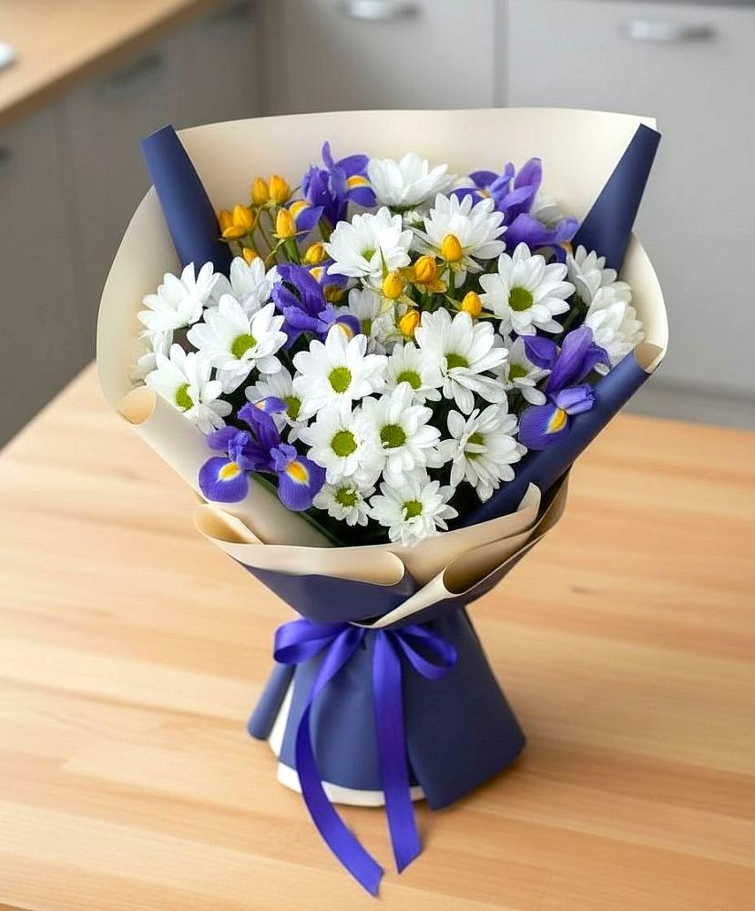 Букет цветов из: Розы, Ирисы и Хризантемы в Липицы