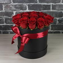 Цветочная композиция из Розы в шляпной коробке в Липицы