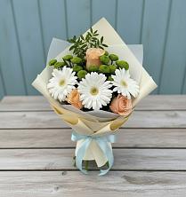 Букет цветов из:  Герберы, Розы и Хризантемы в Липицы