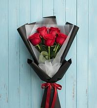 Букет цветов из:  Розы в Липицы