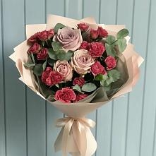 Букет цветов из:  Гвоздики и Розы #REPLACE_PRED# Липицы